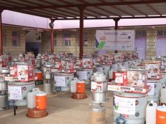 توزيع 31 حالة ايوائية غير غذائية لدعم الأسر الأشد احتياجا في لحج