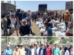 تدشين توزيع المواد الغذائية للاسر الفقيرة والمتضررة بعدة مناطق بمحافظة الضالع