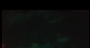 جسم مشتعل يمر على سماء محافظة لحج والضالع ..والفلكي ” المطري ” يوضح نوعية الجسم