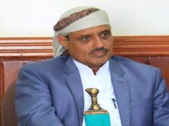 صراع الأجنحة الحوثية يطفو للسطح في صنعاء.. قيادي بارز يكشف إقصاءه ومنعه من دخول مكاتبه