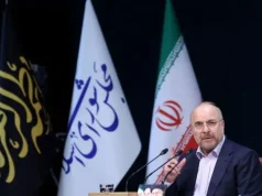 كبير المفاوضين الإيرانيين: واشنطن تريد دفعنا للاستسلام