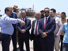 وزير النقل يزور ميناء المخا ويؤكد دعم إعادة تأهيله