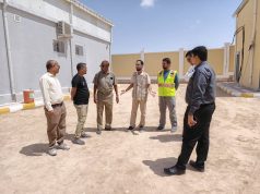 مدير الصحة المهرة يطلع على الأعمال النهائية لمشروع مخازن الأدوية واللقاحات بالغيضة