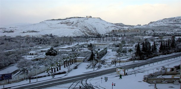 عاصفة قطبية تضرب دول عربية وإسلامية غدآ الاحد