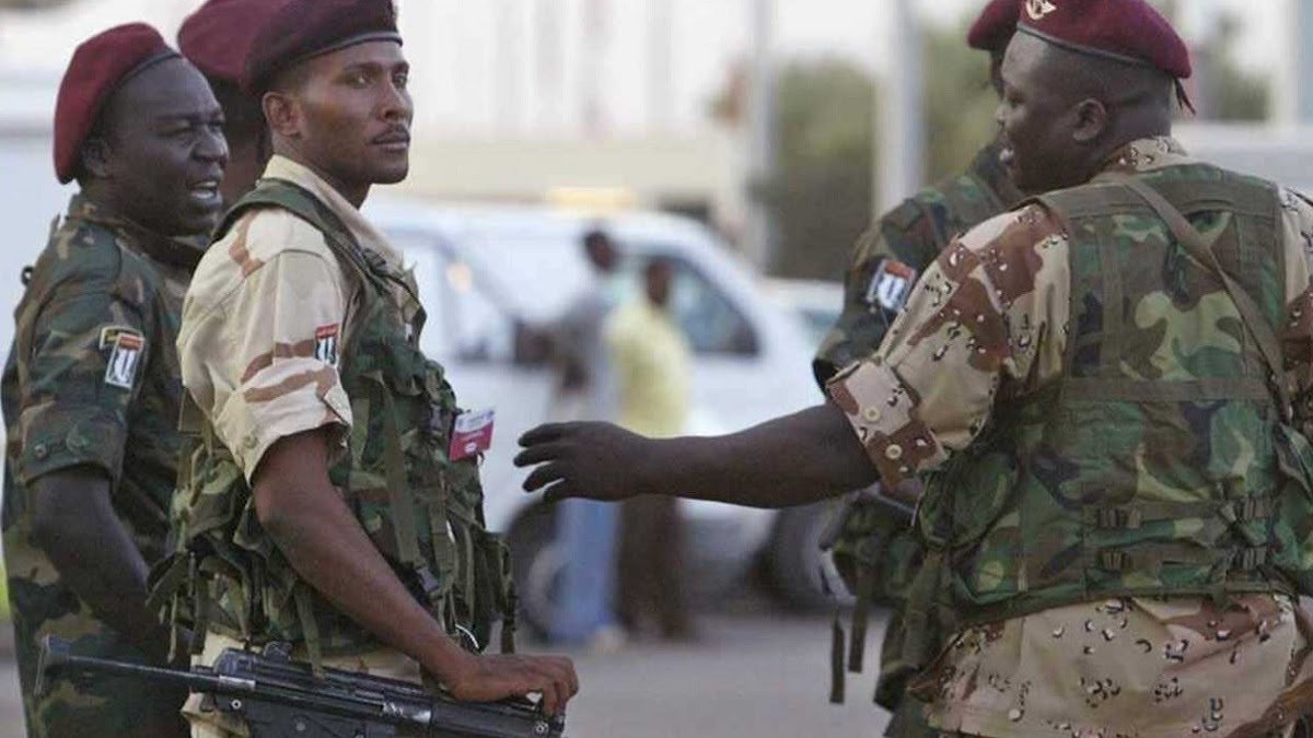 السودان: الجيش يحاصرمنزل أشقاء الرئيس عمر البشير بالعاصمة الخرطوم