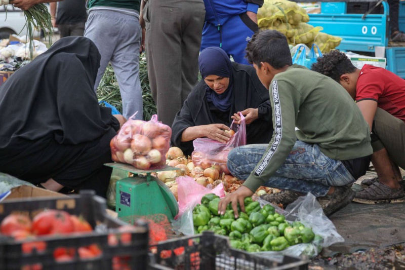 تعدد وجوه أزمات الاقتصاد العربي يوسع الفجوة بين الأغنياء والفقراء