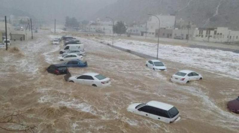 فلكي يمني يكشف عن حالة مدارية في بحر العرب خلال النصف الثاني من الشهر الجاري والأرصاد يوضح