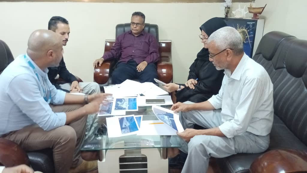 لقاء في عدن يناقش التصاميم النهائية الخاصة بمشروع مركز الصادرات السمكية العاصمة عدن