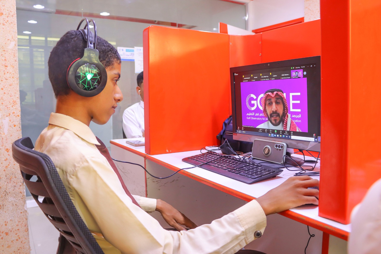 بمشاركة 5 طلاب من ثانويات الساحل تدشين المعسكر الخليجي لتوظيف الذكاء الاصطناعي في التعليم