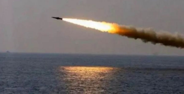الهيئة البريطانية تكشف سقوط صاروخ بالقرب من سفينة جنوبي عدن